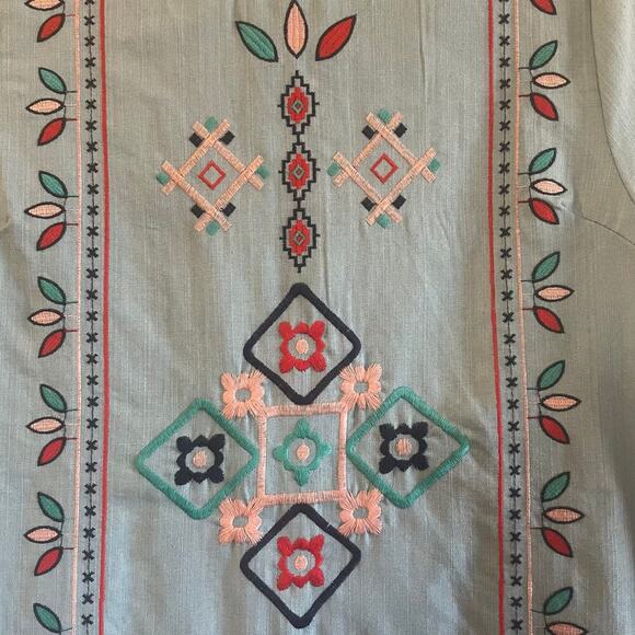 Hayden Los Angeles light blue embroidered Shift Dress size medium - Picture 7 of 16